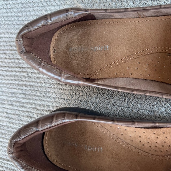 Easy Spirit Avienta Brown Croc Leather Brass Horsebit Loafers Shoes Size 10M - Picture 9 of 13